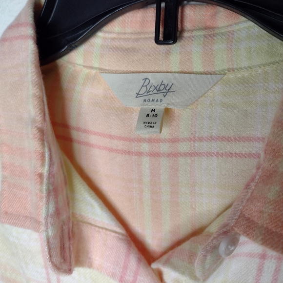 NWT Bixby Nomad Girl's Peach/Yellow Plaid Button Down Shirt Multiple Sizes - Picture 4 of 5